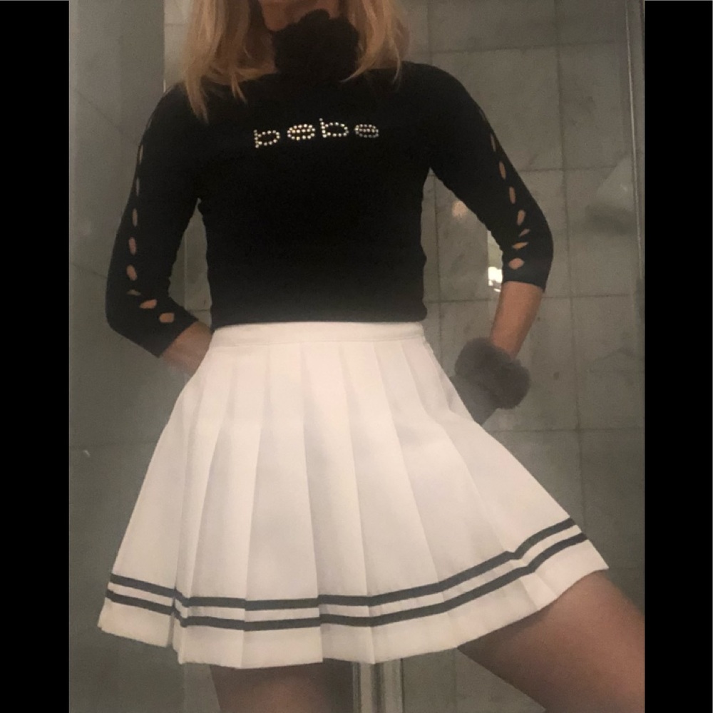 Forever 21 pleated skirt